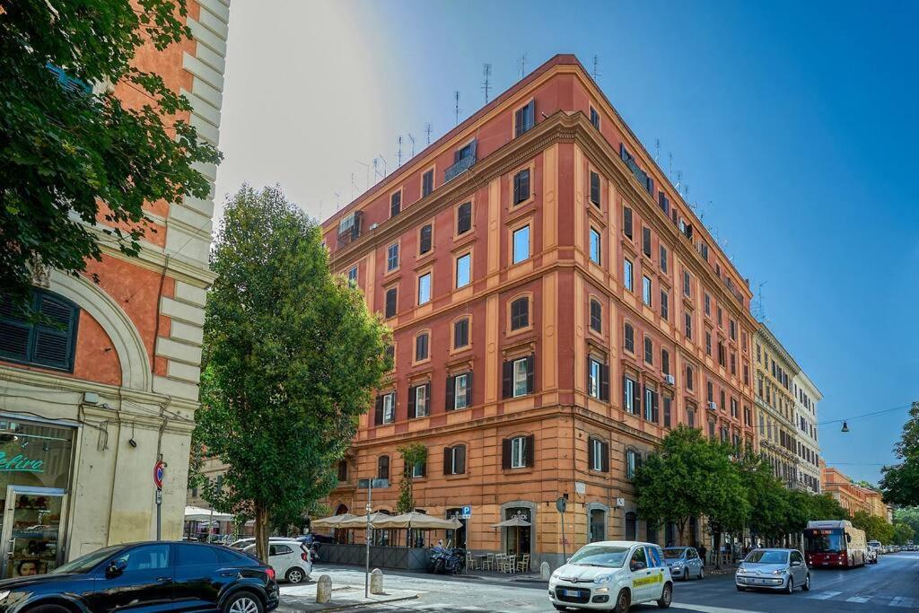 Irex - Cavour Private Apartment Рим Екстериор снимка
