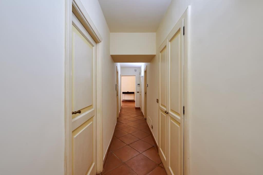 Irex - Cavour Private Apartment Рим Екстериор снимка